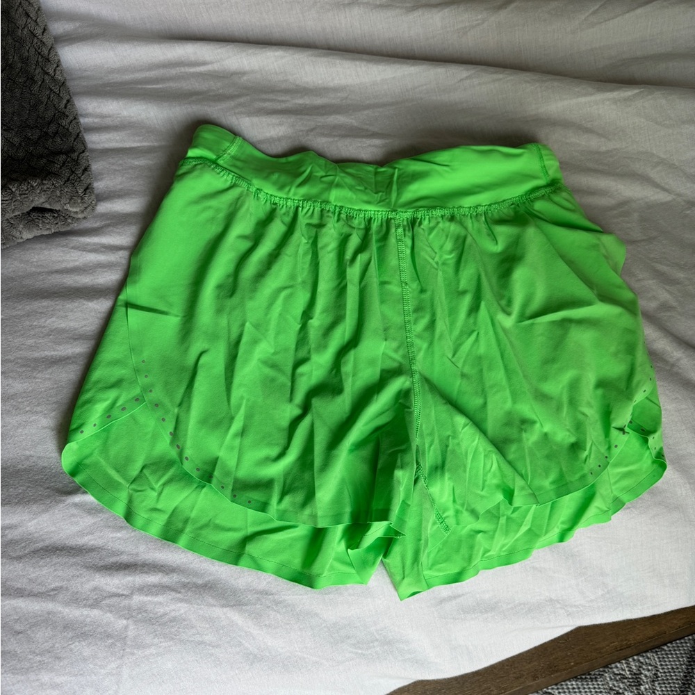 Lululemon Fast and Free High-Rise Shorts - Pistachio
